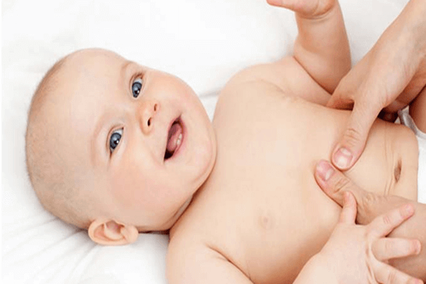 Ostéopathie pour bébés et nourrissons au Taillan-Médoc